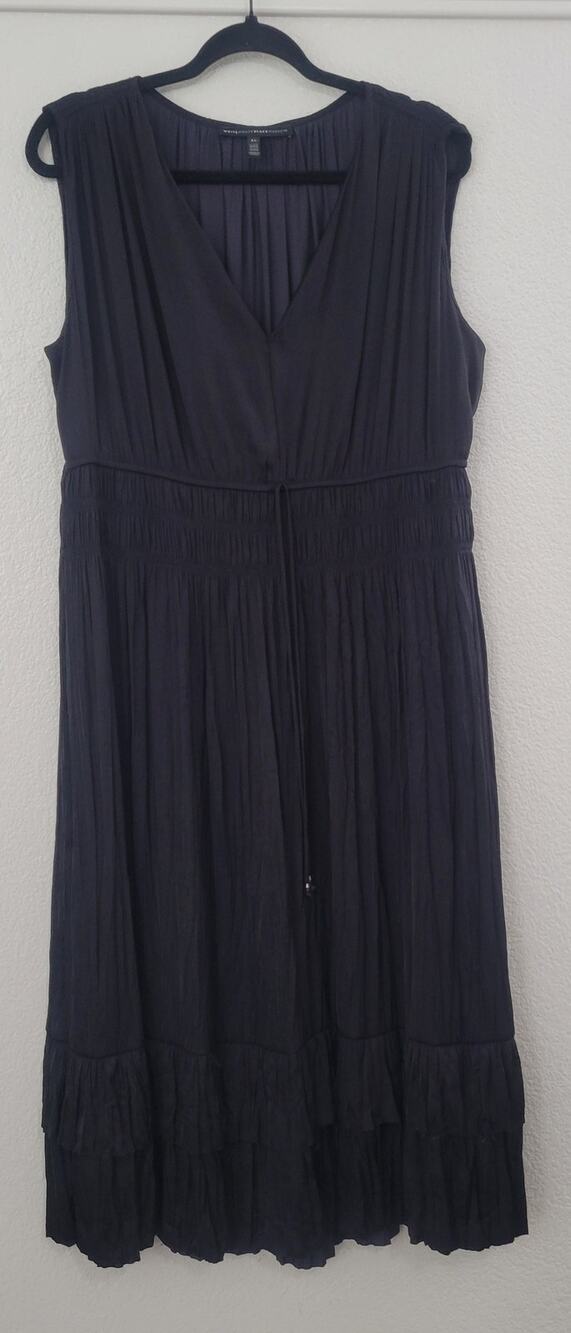 White House Black Market Dress XL Black Sleeveless Pleated Midi V Neck Ruffle